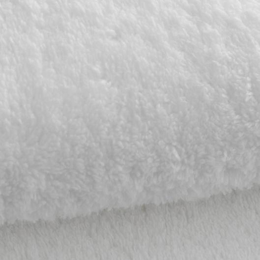 Haircut and root touchup